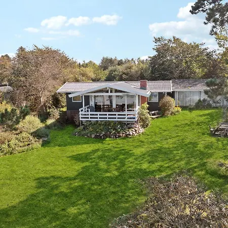 펜션 4 Bedroom Gorgeous In